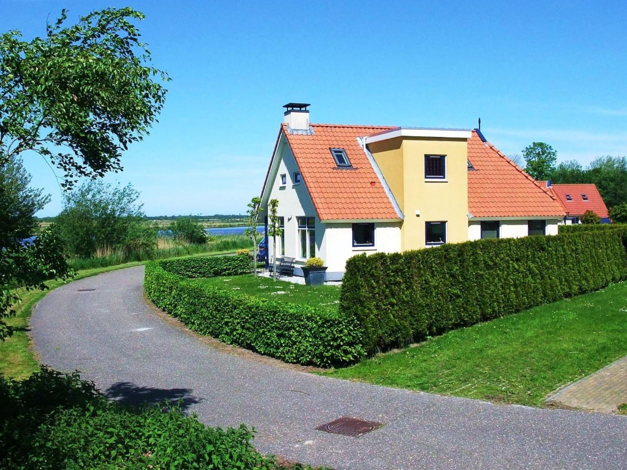 Detached Villa With Dishwasher Leeuwarden At 21Km Suameer Exterior foto